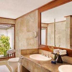 Luxury Lanai Room Ocean View